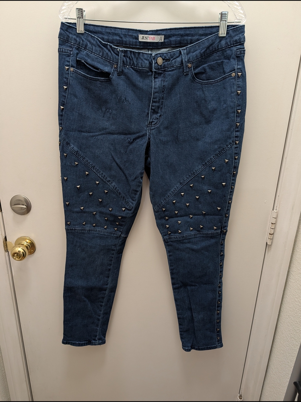 JustFab Dark Blue Skinny Jeans with Silver Stud Accents Men's Size 34W